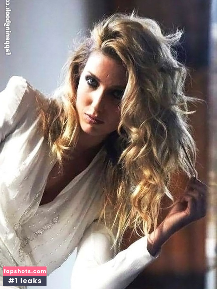 Annabelle Wallis Filtración Desnuda OnlyFans Foto #42 - Fapshots