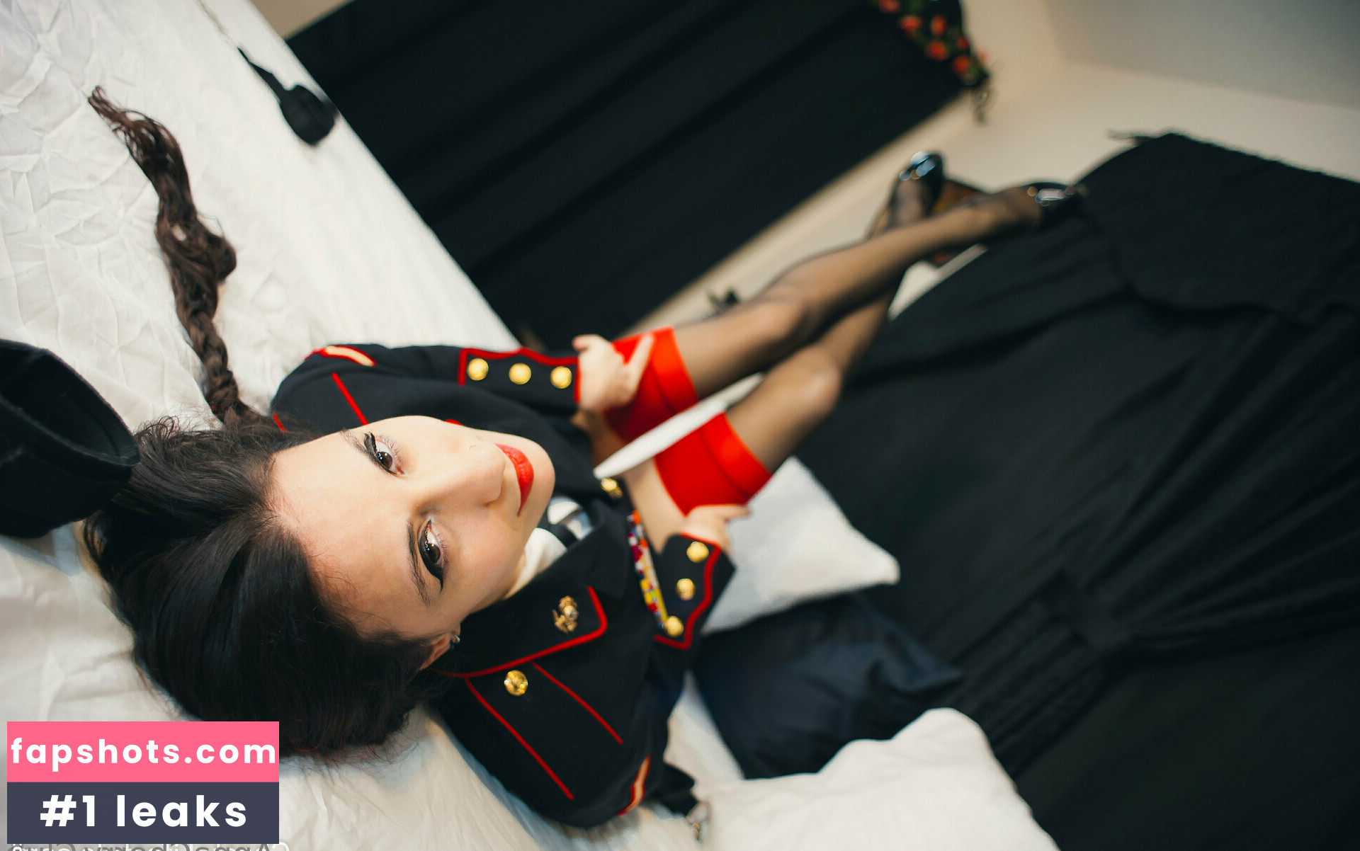 annacherrylive nude babe gallery