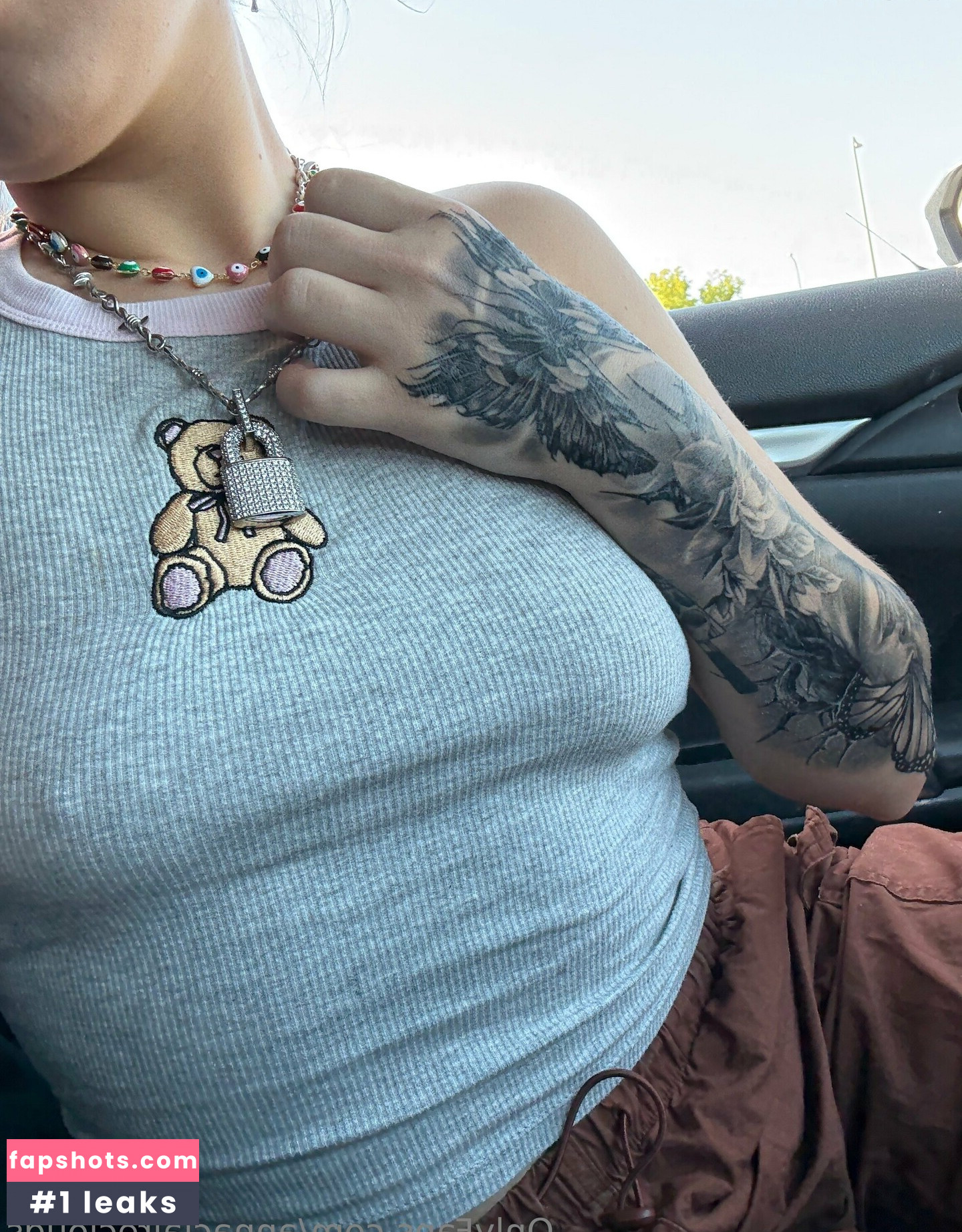 annaclaireclouds gallery photo #2