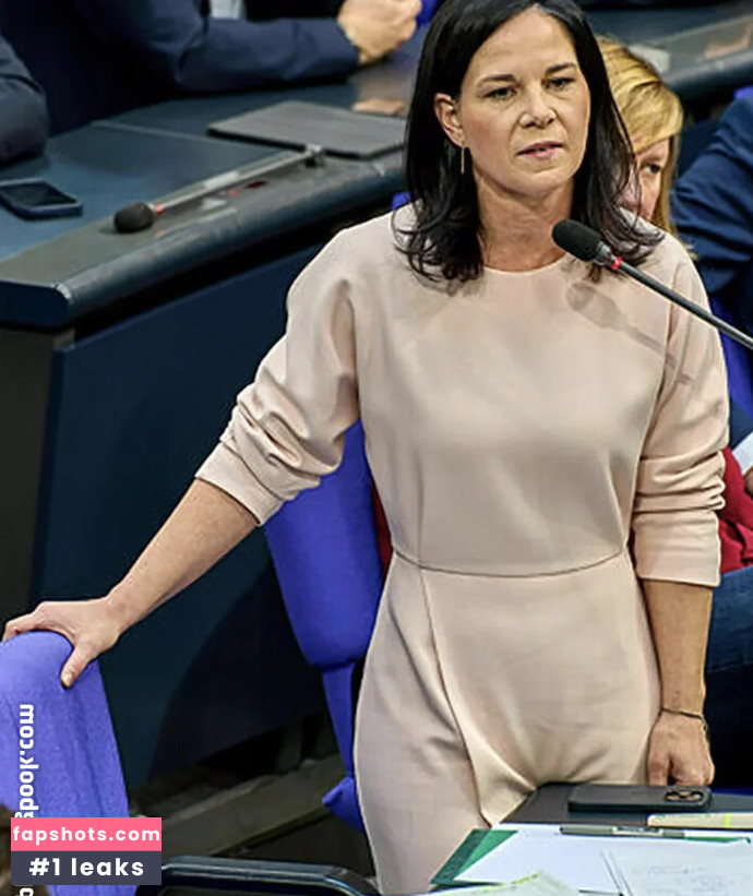 Annalena Baerbock Nacktheit OnlyFans Fotos #5 - Fapshots