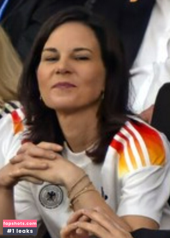 Annalena Baerbock Nacktheit OnlyFans Fotos #41 - Fapshots