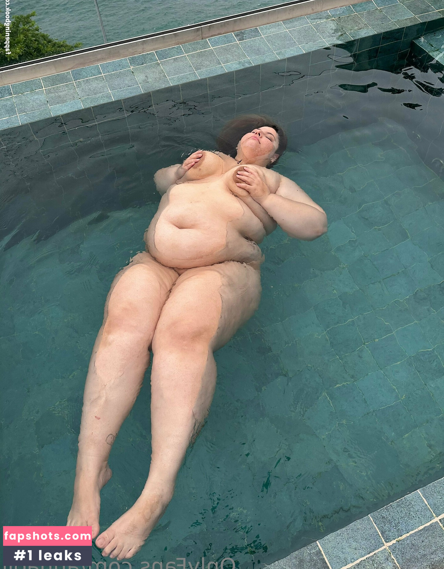 annaoli gallery photo #18