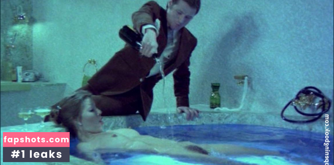 Anne Bie Warburg gallery photo #2