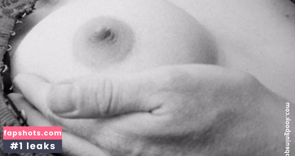 Anne Brochet gallery photo #18