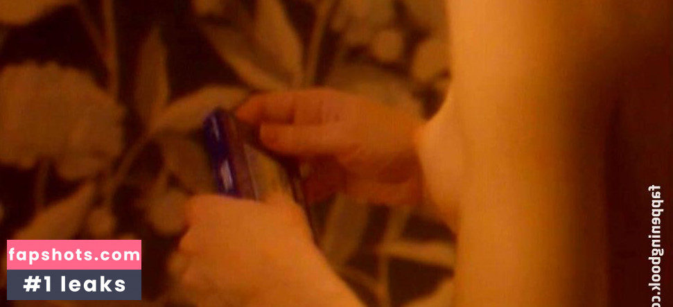 Anne Brochet gallery photo #24