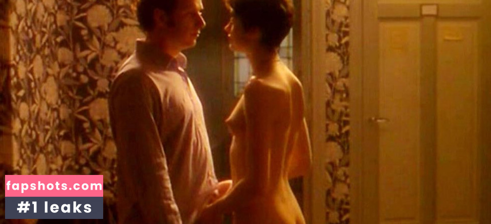 Anne Brochet gallery photo #25