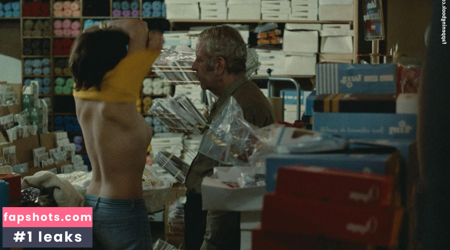 Anne Claude Girard gallery photo #2