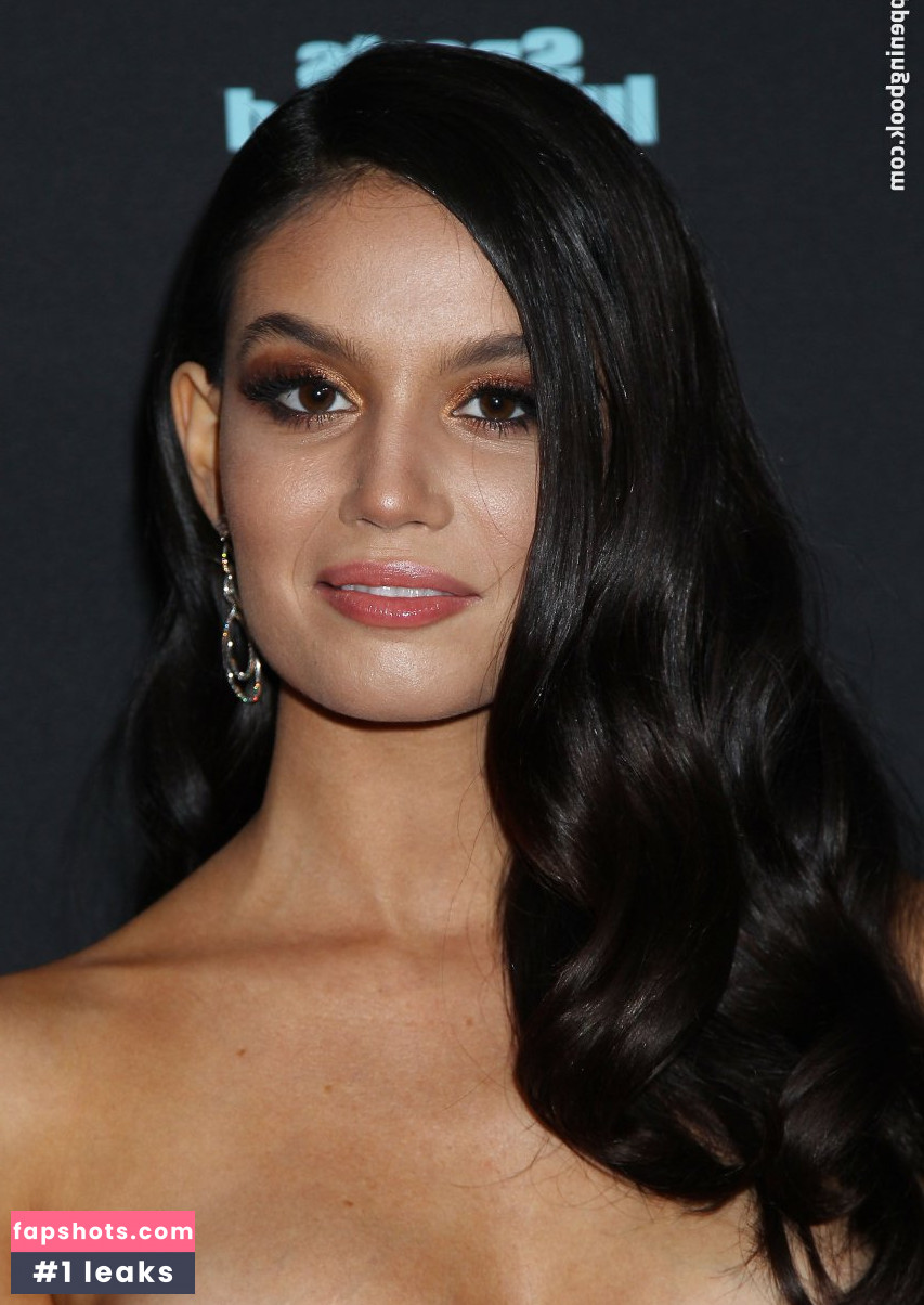 Anne De Paula gallery photo #84