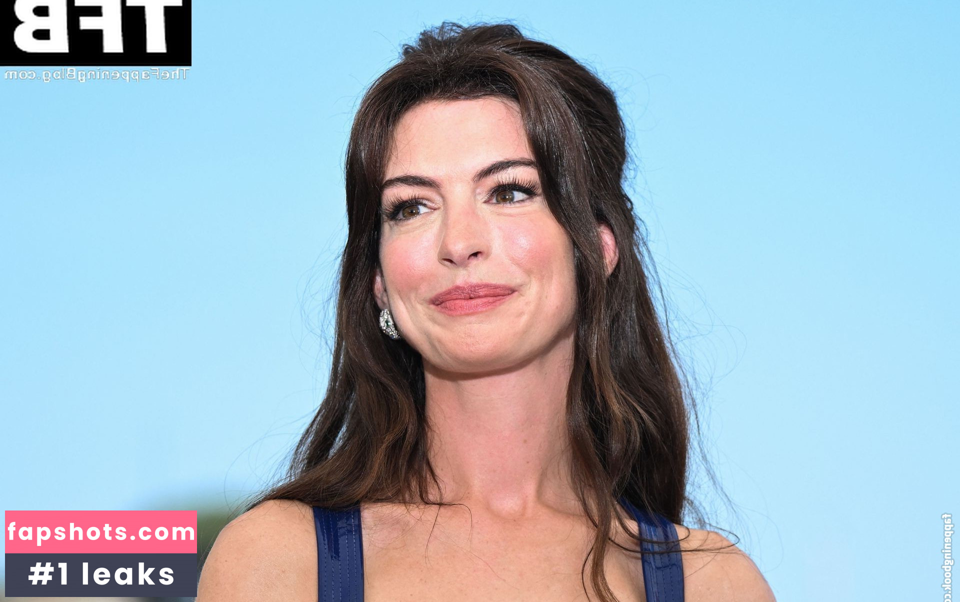 Anne Hathaway gallery photo #1069