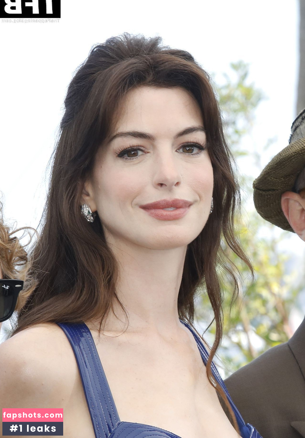 Anne Hathaway gallery photo #1110