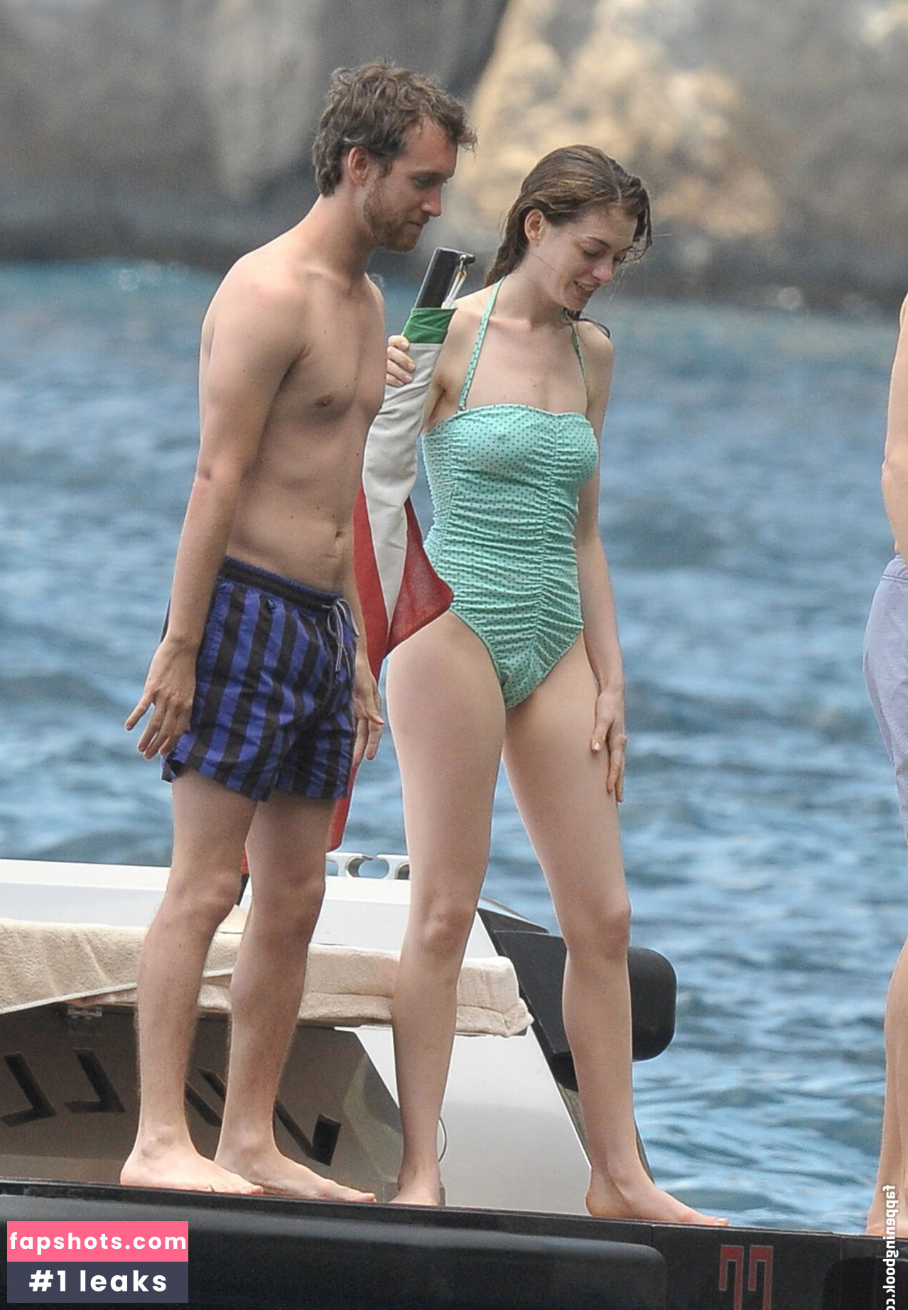 Anne Hathaway gallery photo #116