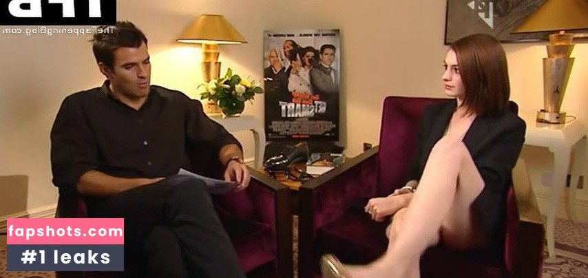 Anne Hathaway gallery photo #1263