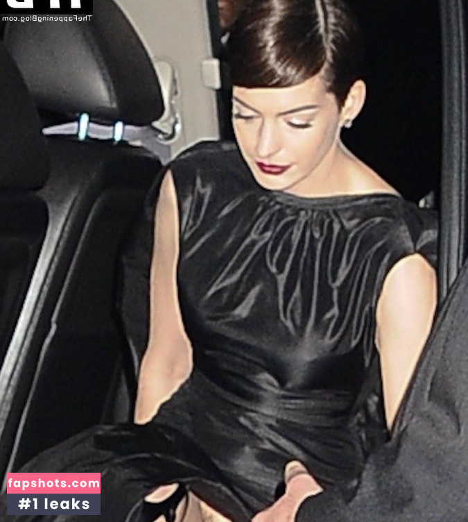 Anne Hathaway gallery photo #1287