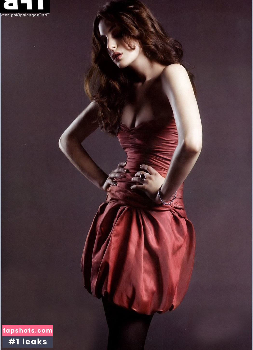 Anne Hathaway gallery photo #1333