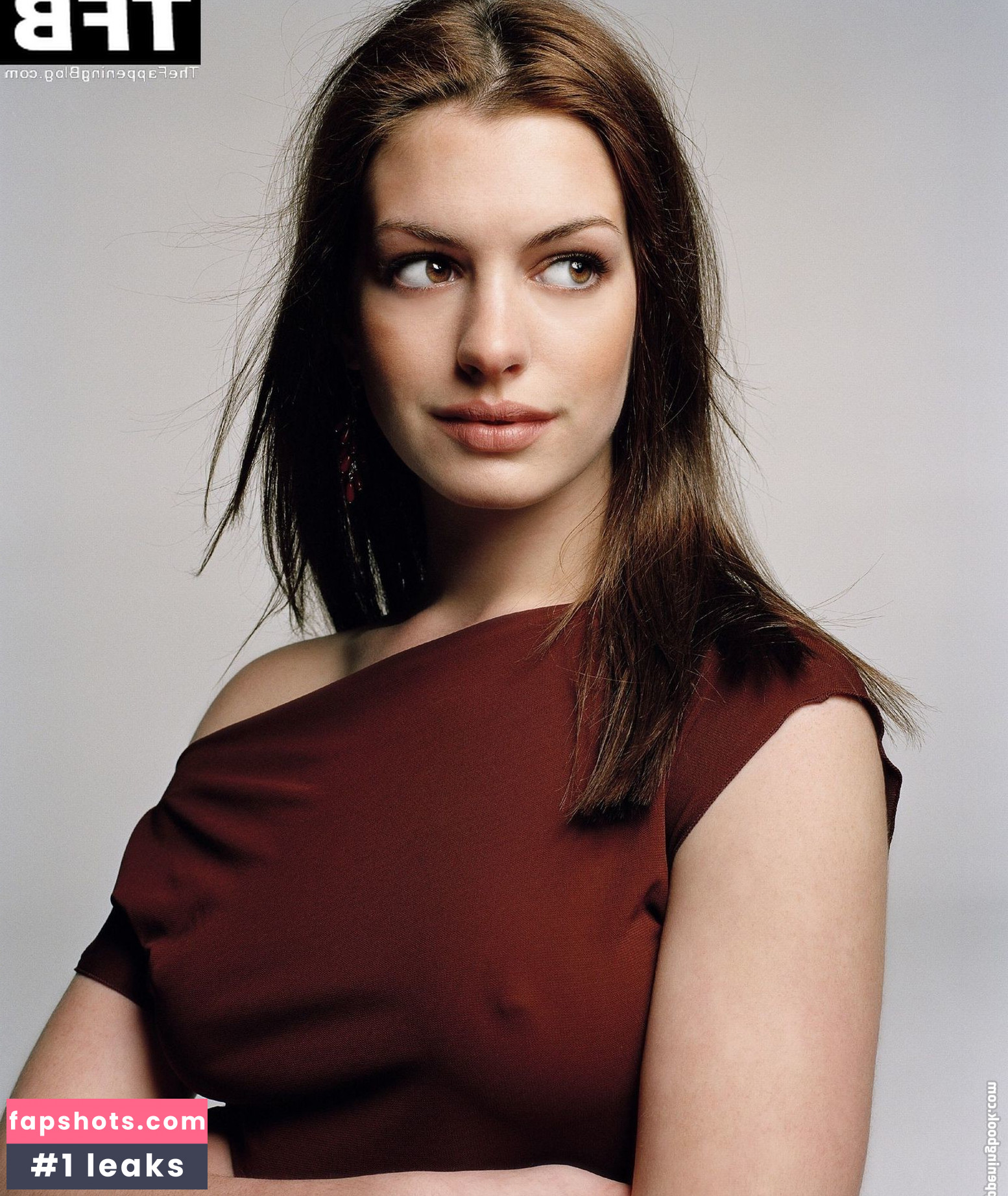 Anne Hathaway gallery photo #1368