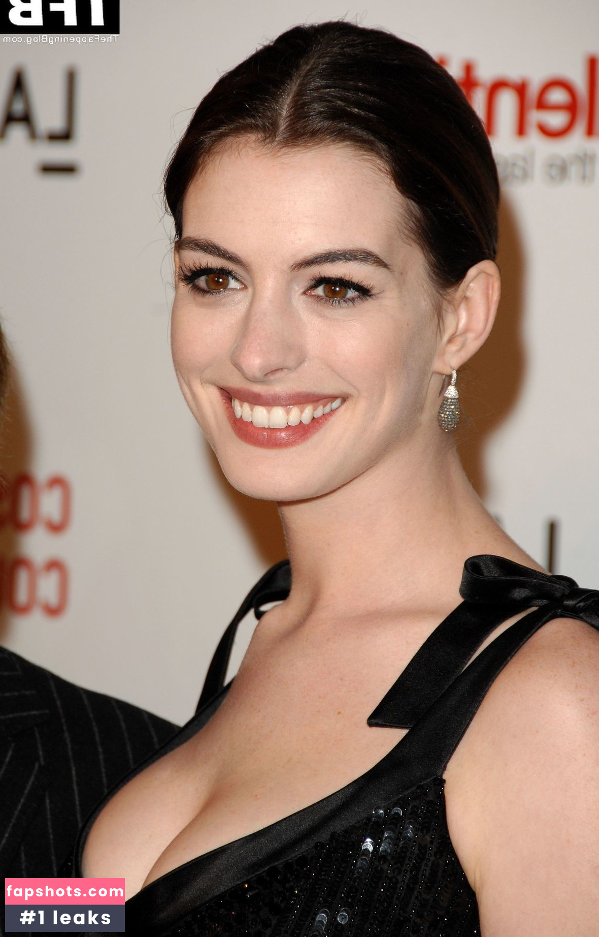 Anne Hathaway gallery photo #1391