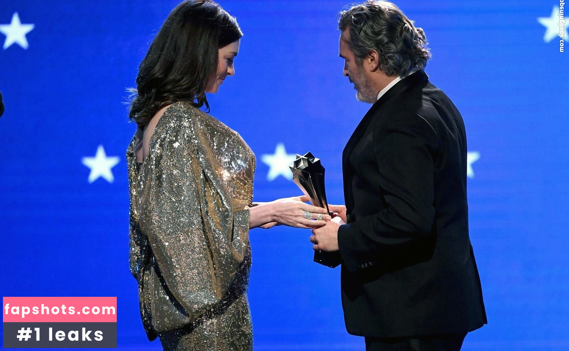 Anne Hathaway gallery photo #1459