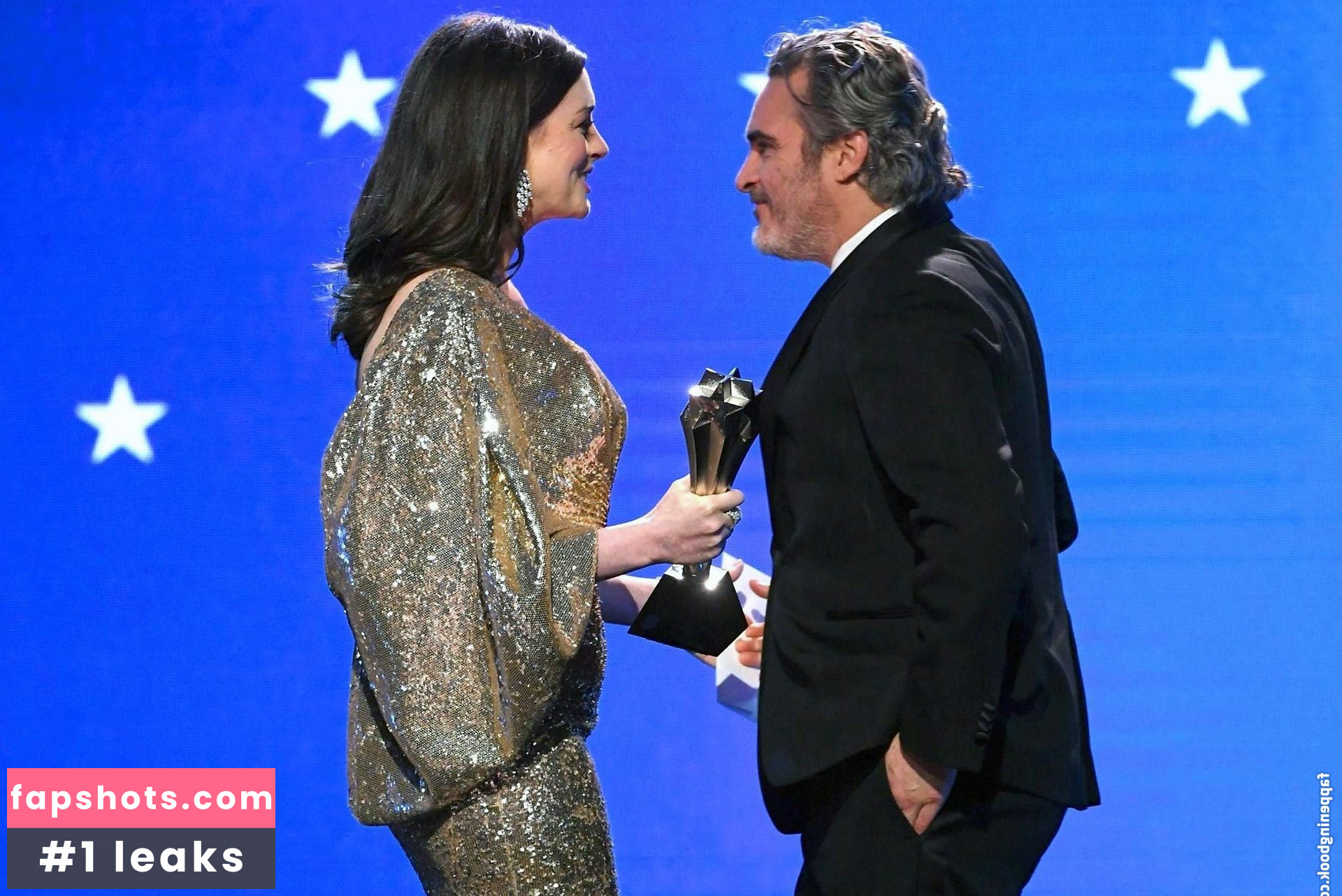 Anne Hathaway gallery photo #1462