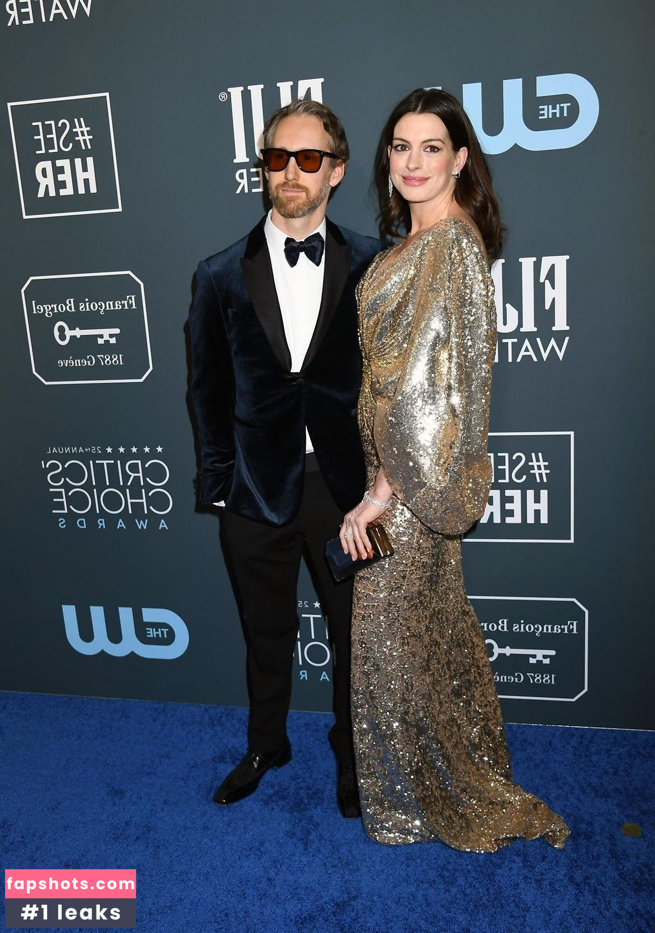 Anne Hathaway gallery photo #1476