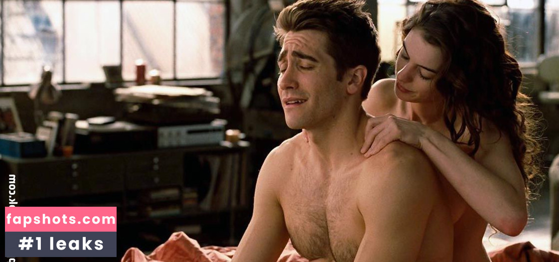 Anne Hathaway gallery photo #1484