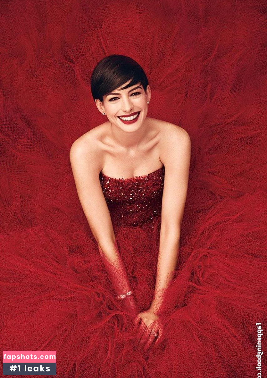 Anne Hathaway gallery photo #1543