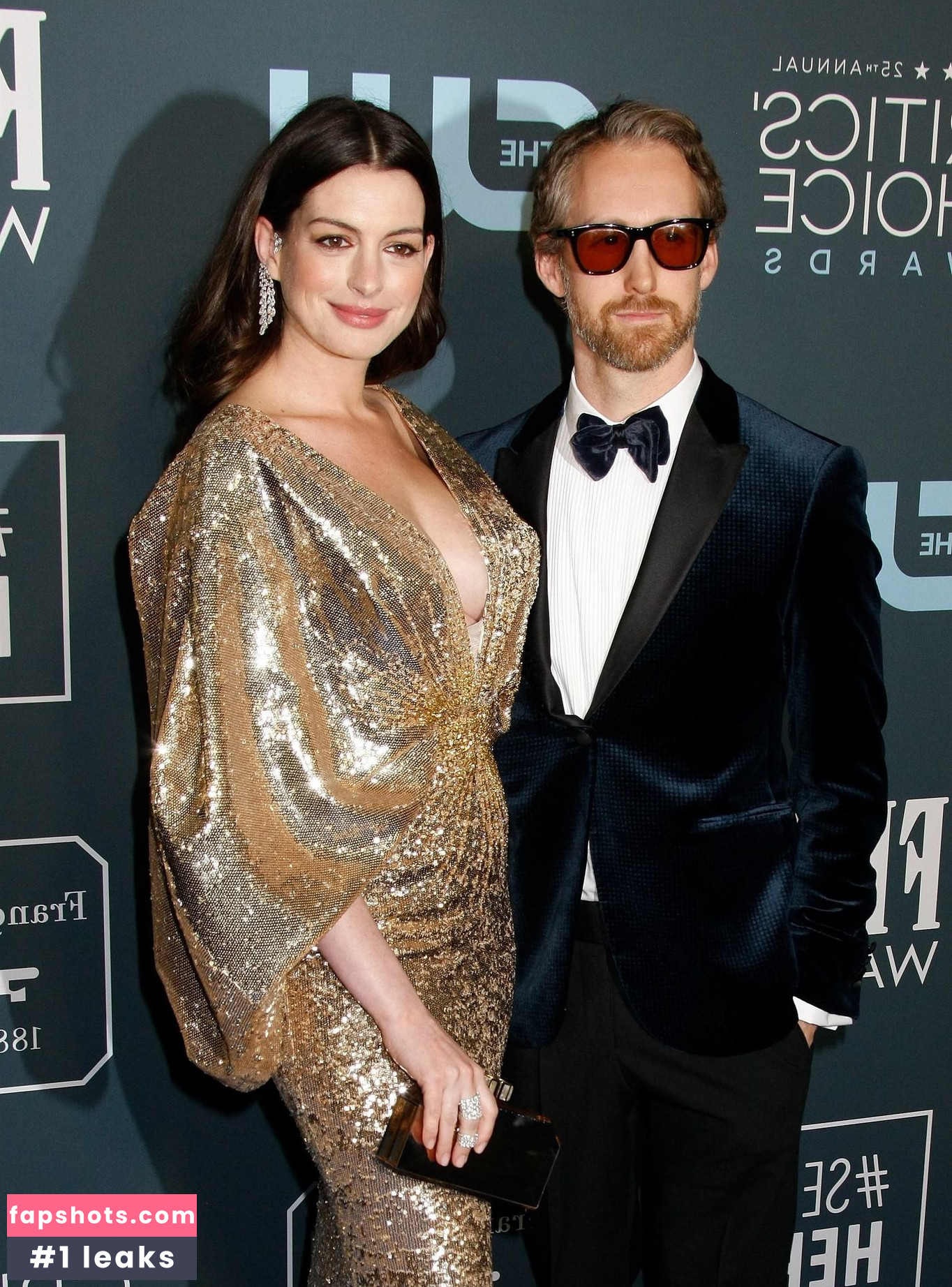 Anne Hathaway gallery photo #1588