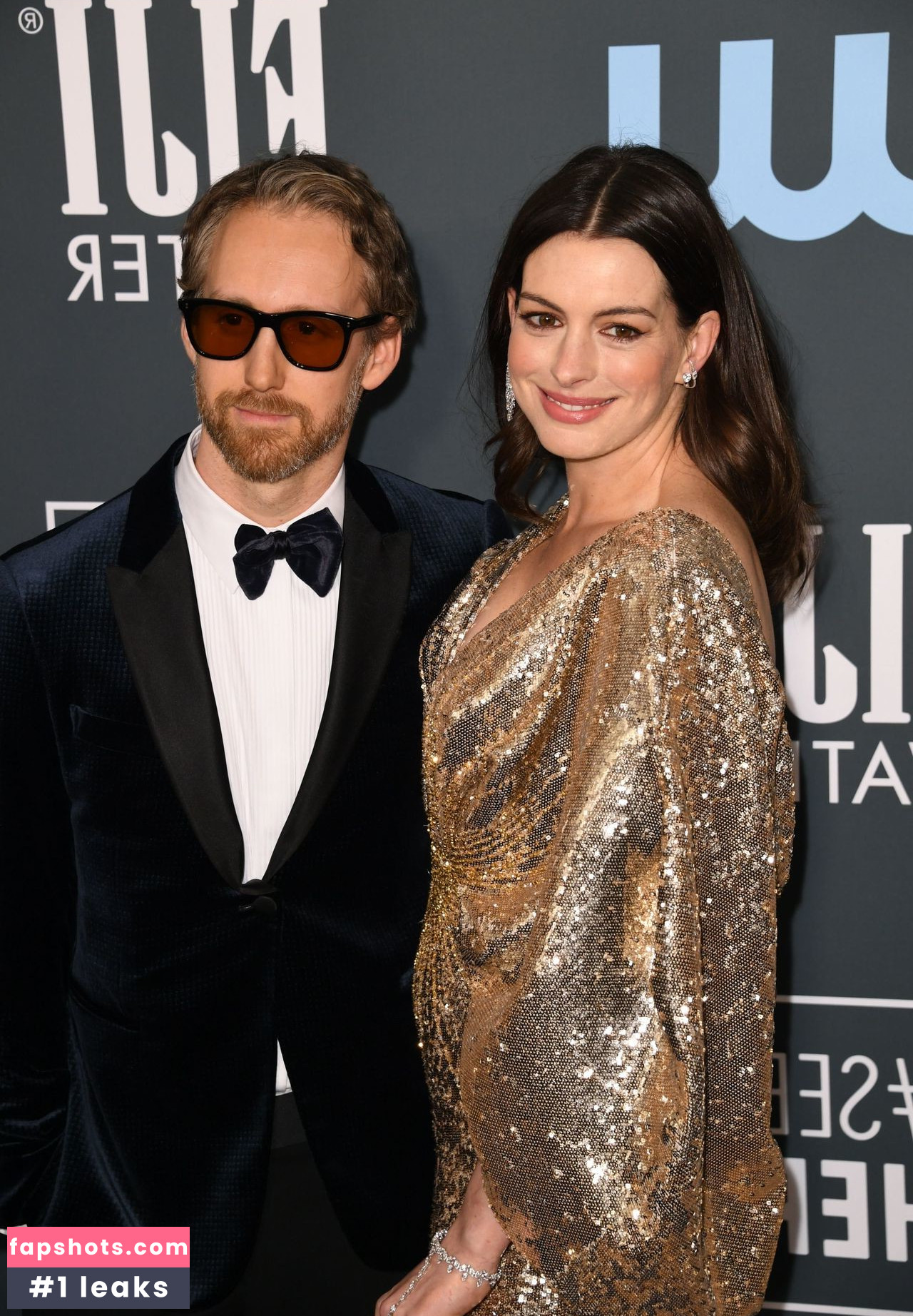 Anne Hathaway gallery photo #1591