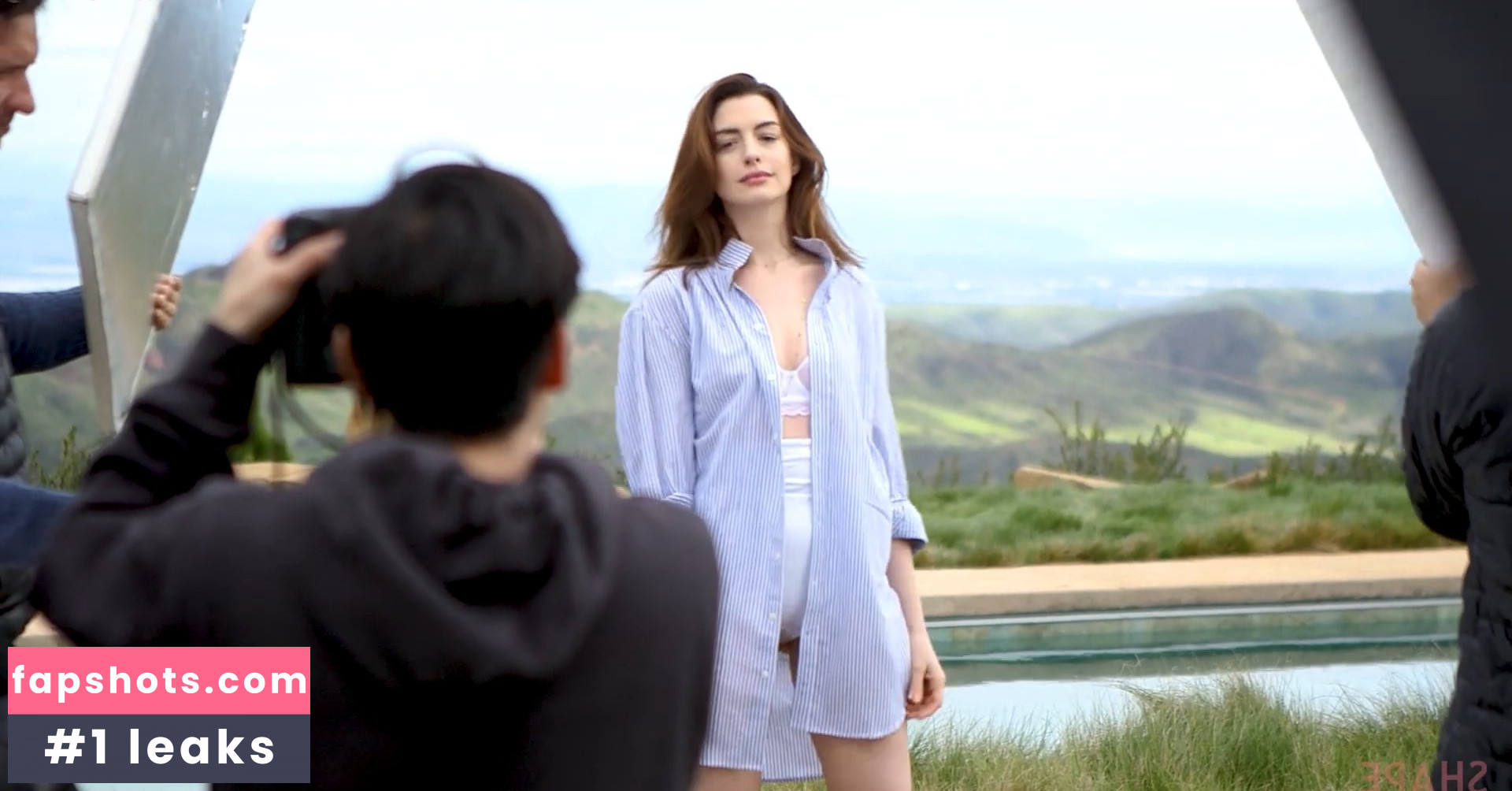 Anne Hathaway gallery photo #1658