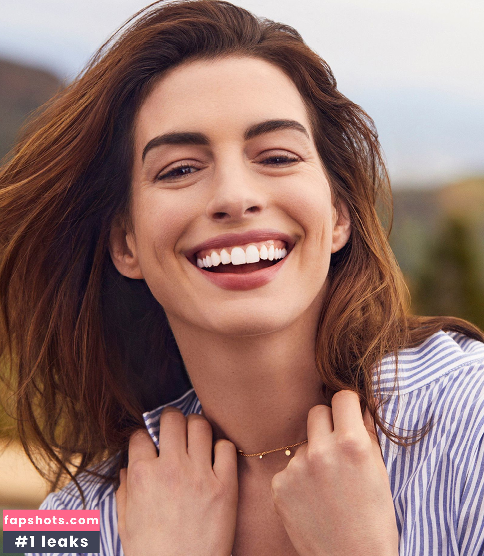 Anne Hathaway gallery photo #1713