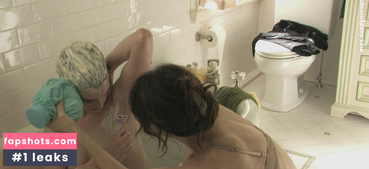 Anne Hathaway gallery photo #1756