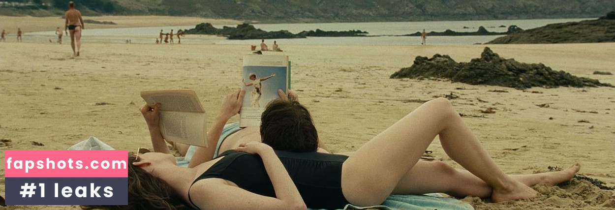 Anne Hathaway gallery photo #1758