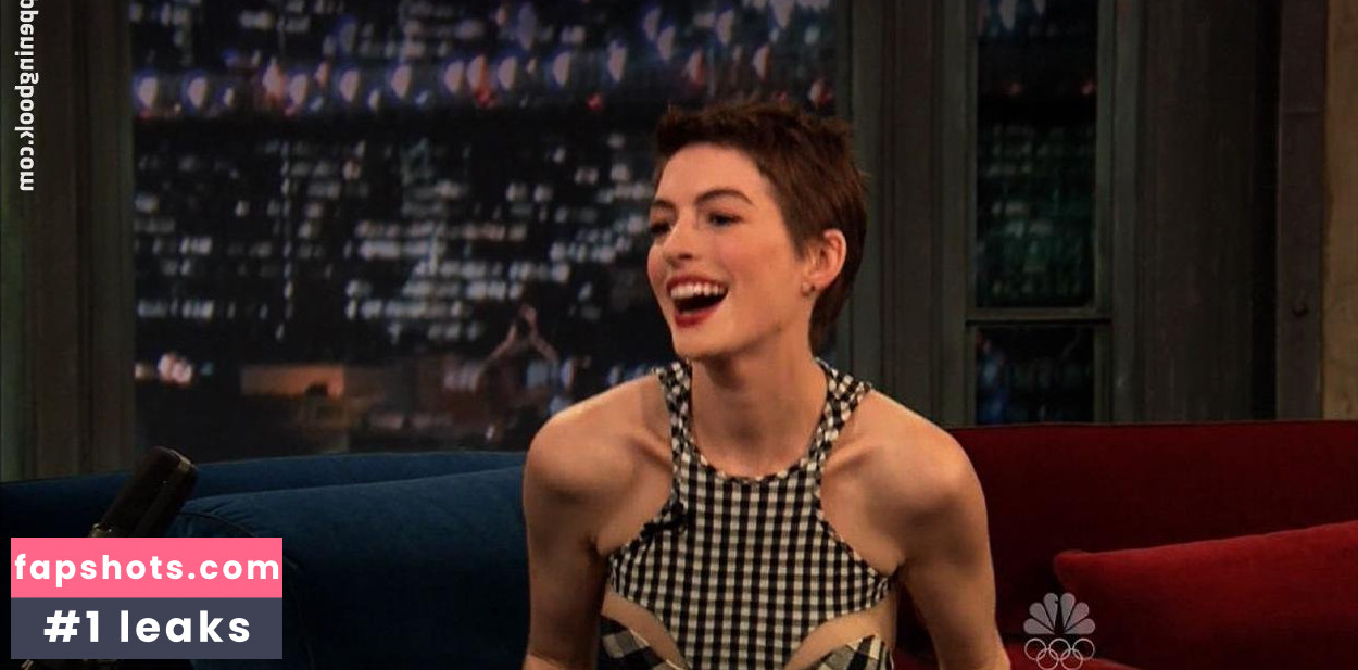 Anne Hathaway gallery photo #1775