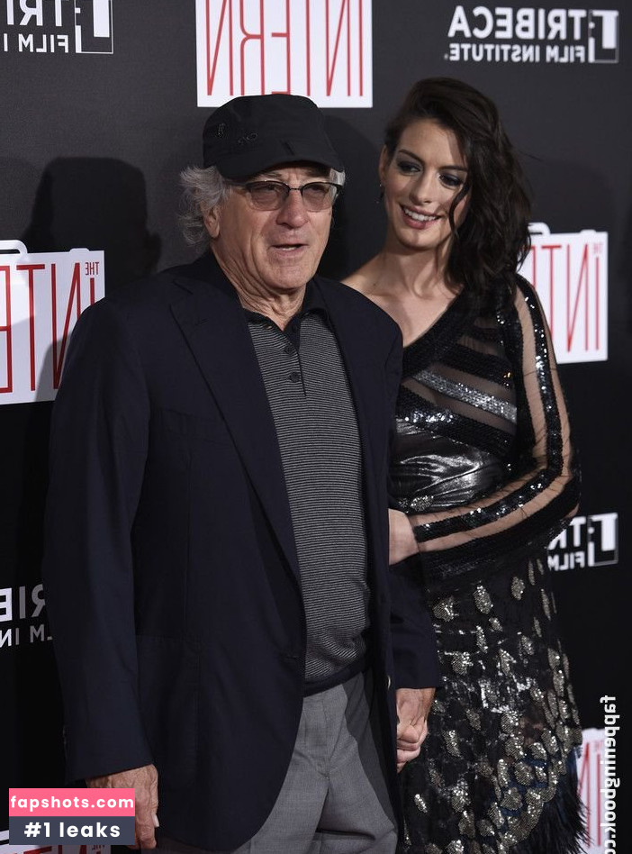 Anne Hathaway gallery photo #1960