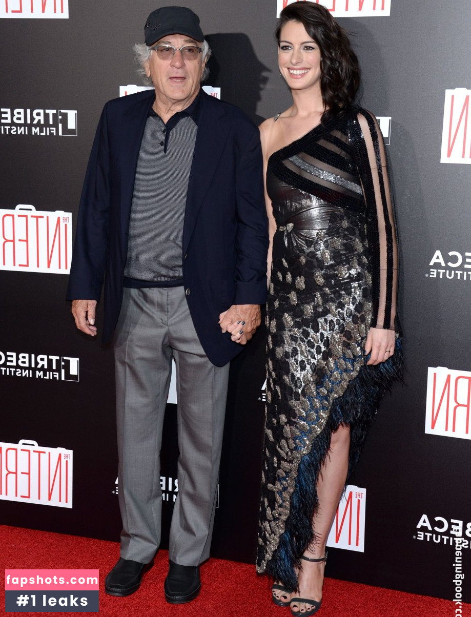 Anne Hathaway gallery photo #1961