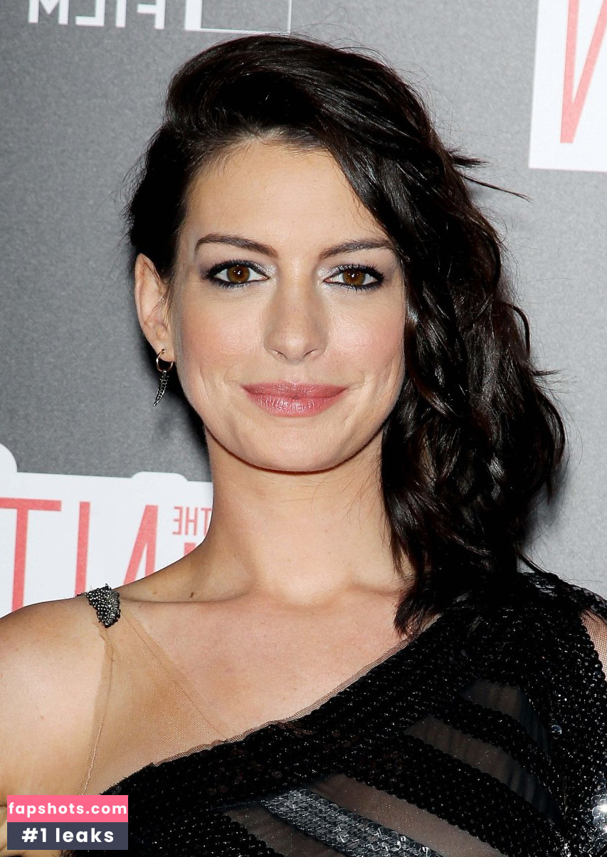 Anne Hathaway gallery photo #2012