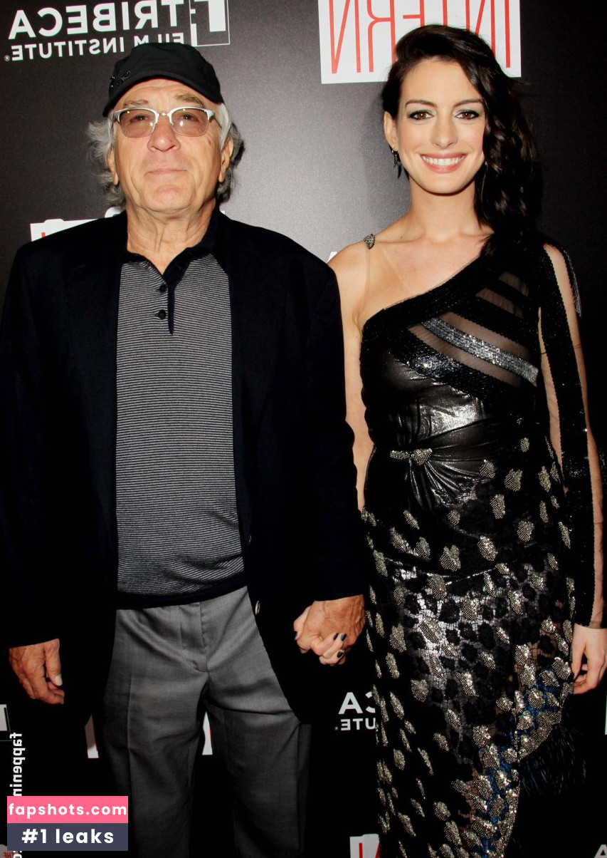 Anne Hathaway gallery photo #2027