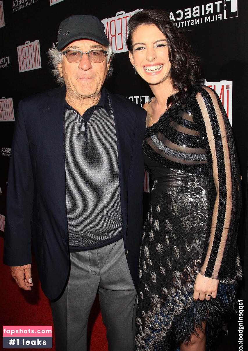 Anne Hathaway gallery photo #2029