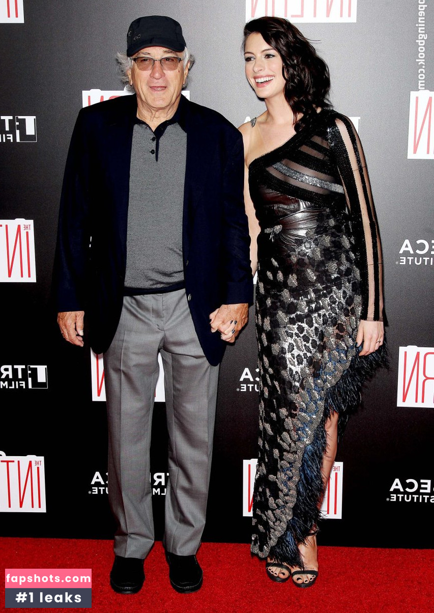 Anne Hathaway gallery photo #2038