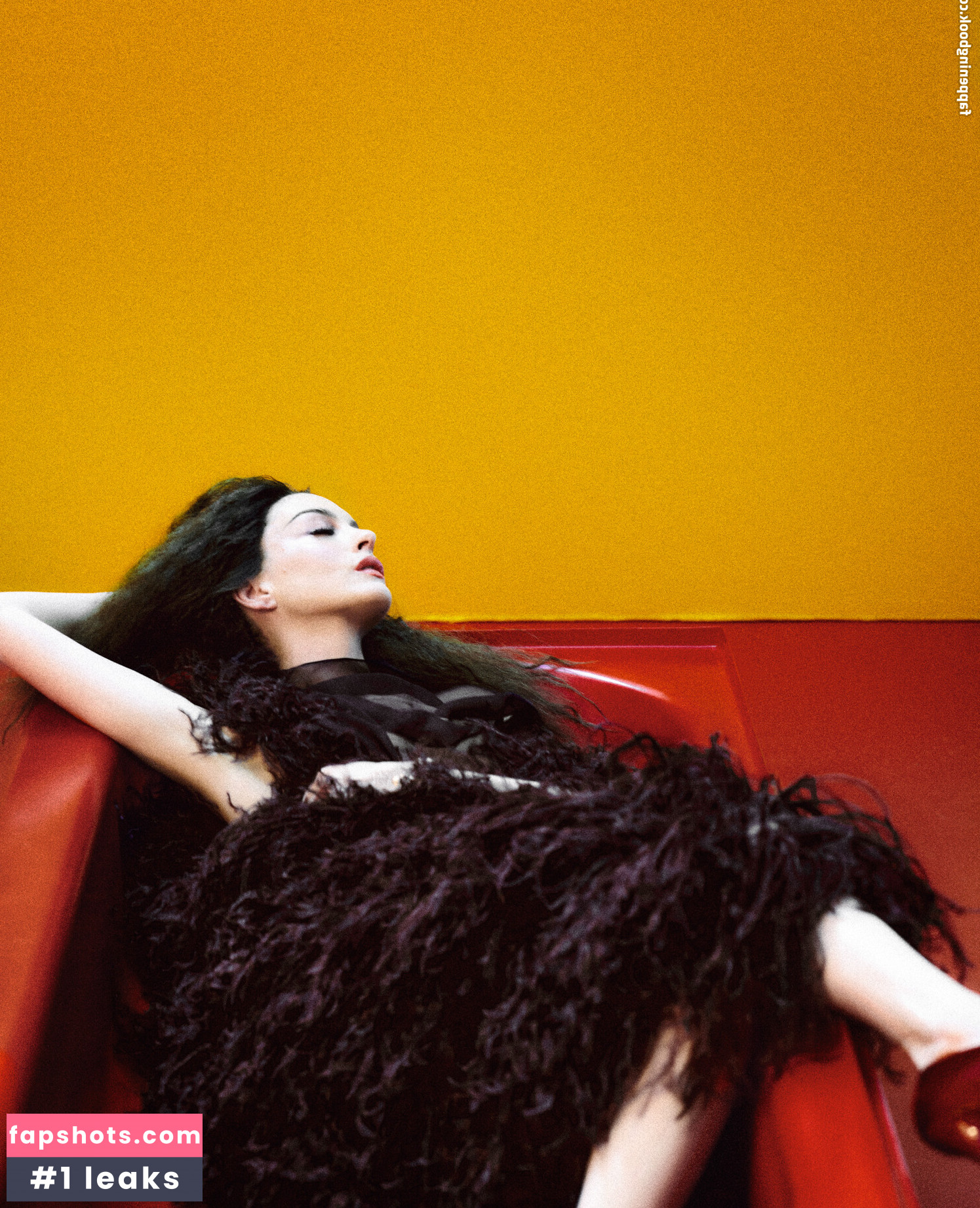 Anne Hathaway gallery photo #205