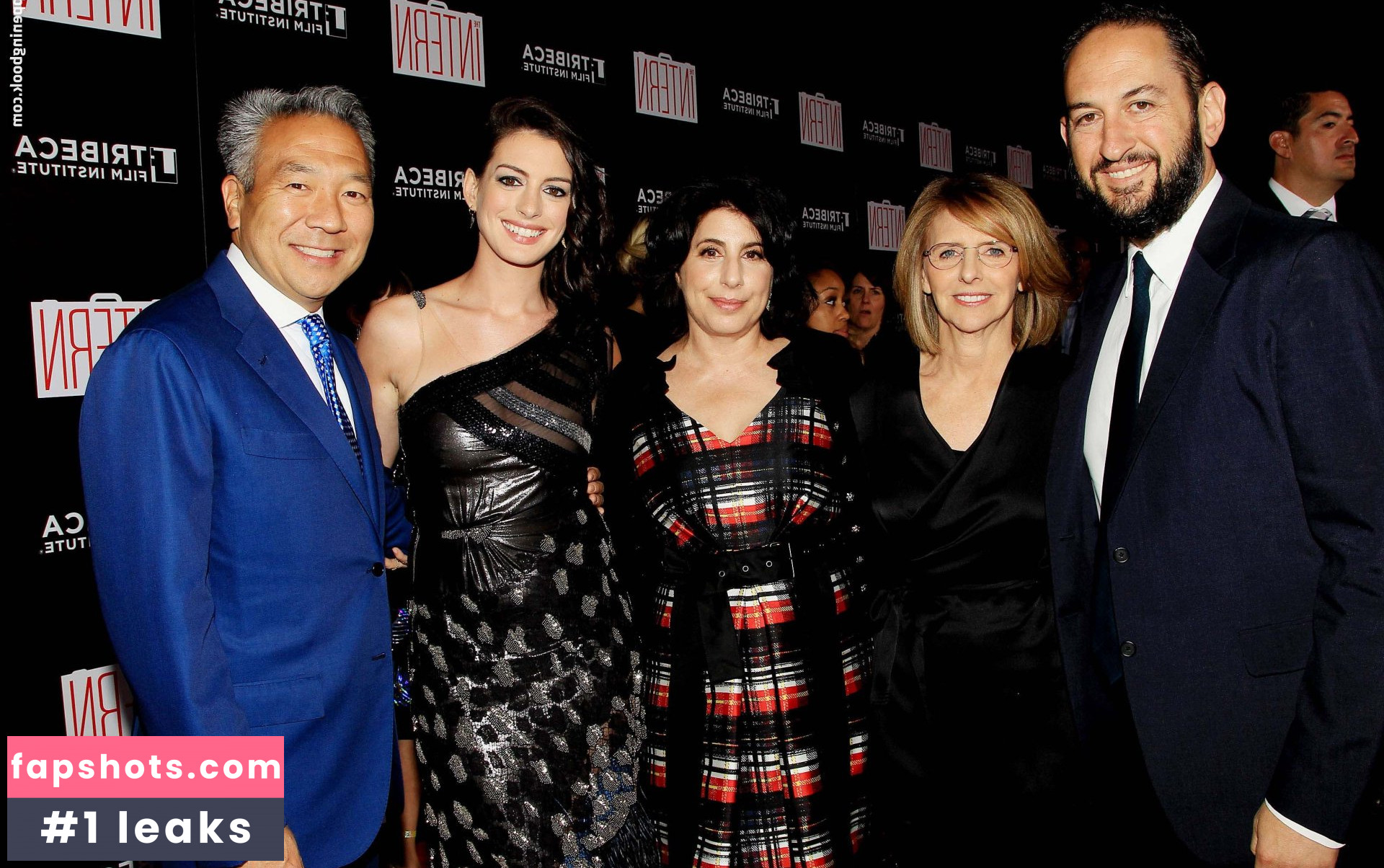 Anne Hathaway gallery photo #2044