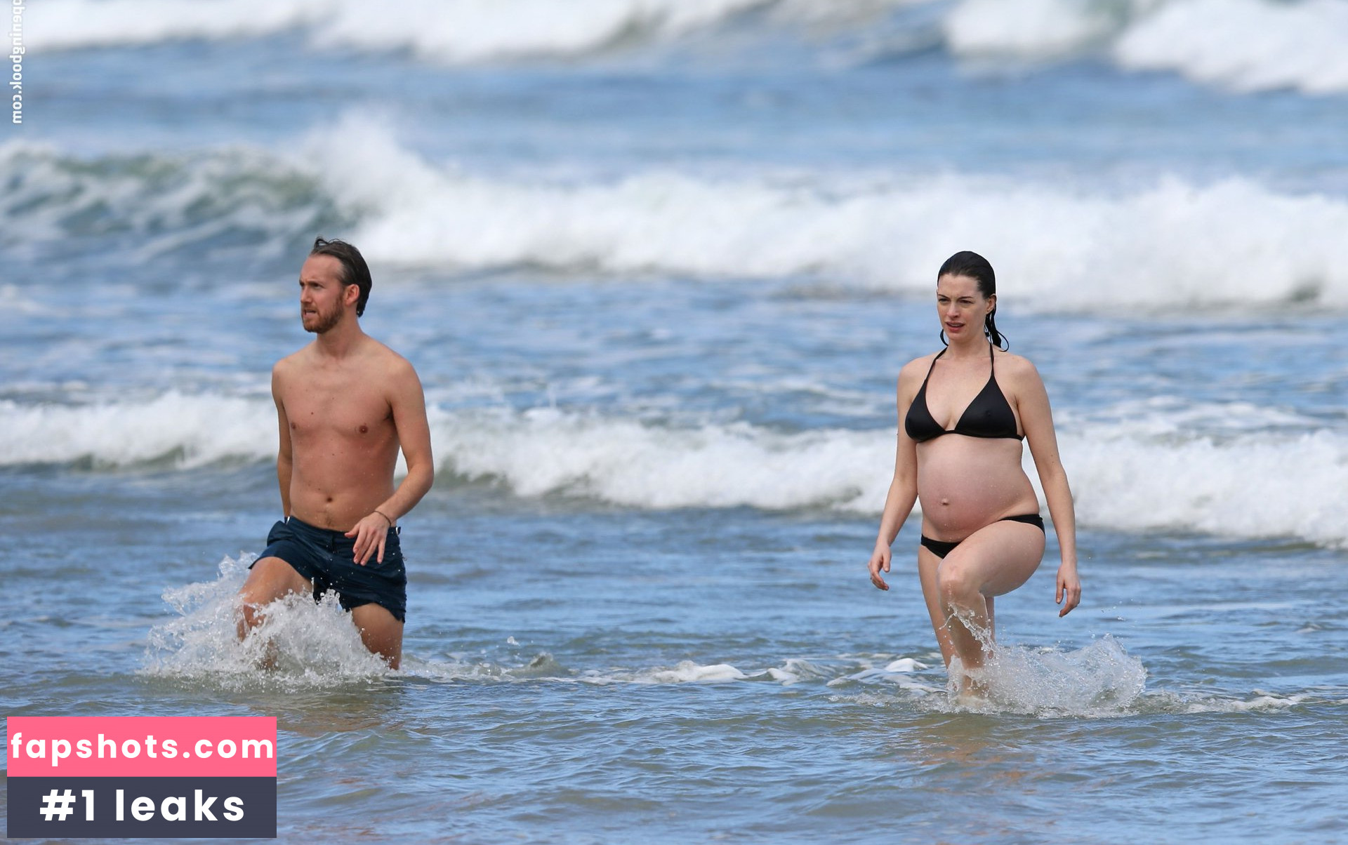 Anne Hathaway gallery photo #2067