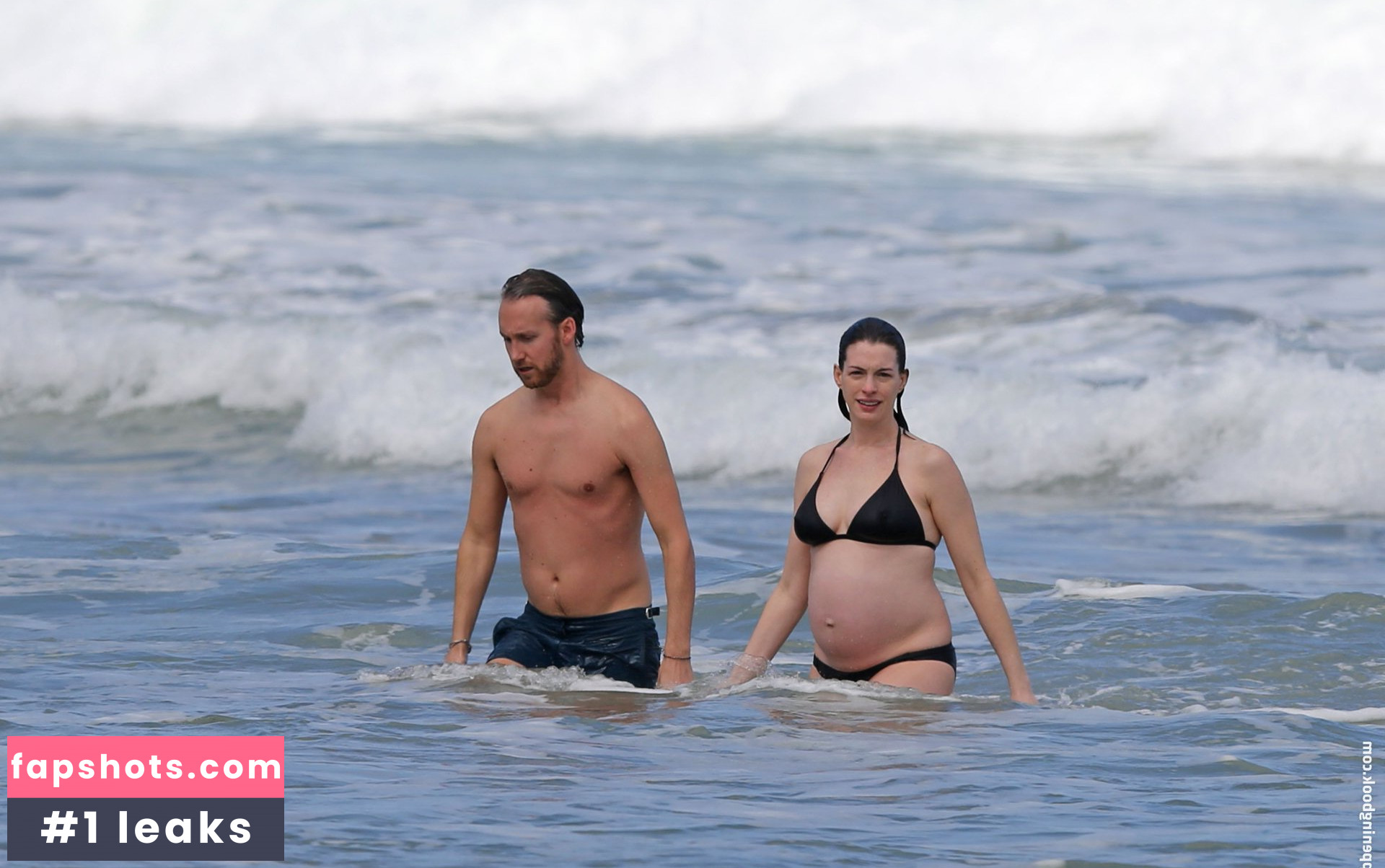 Anne Hathaway gallery photo #2083