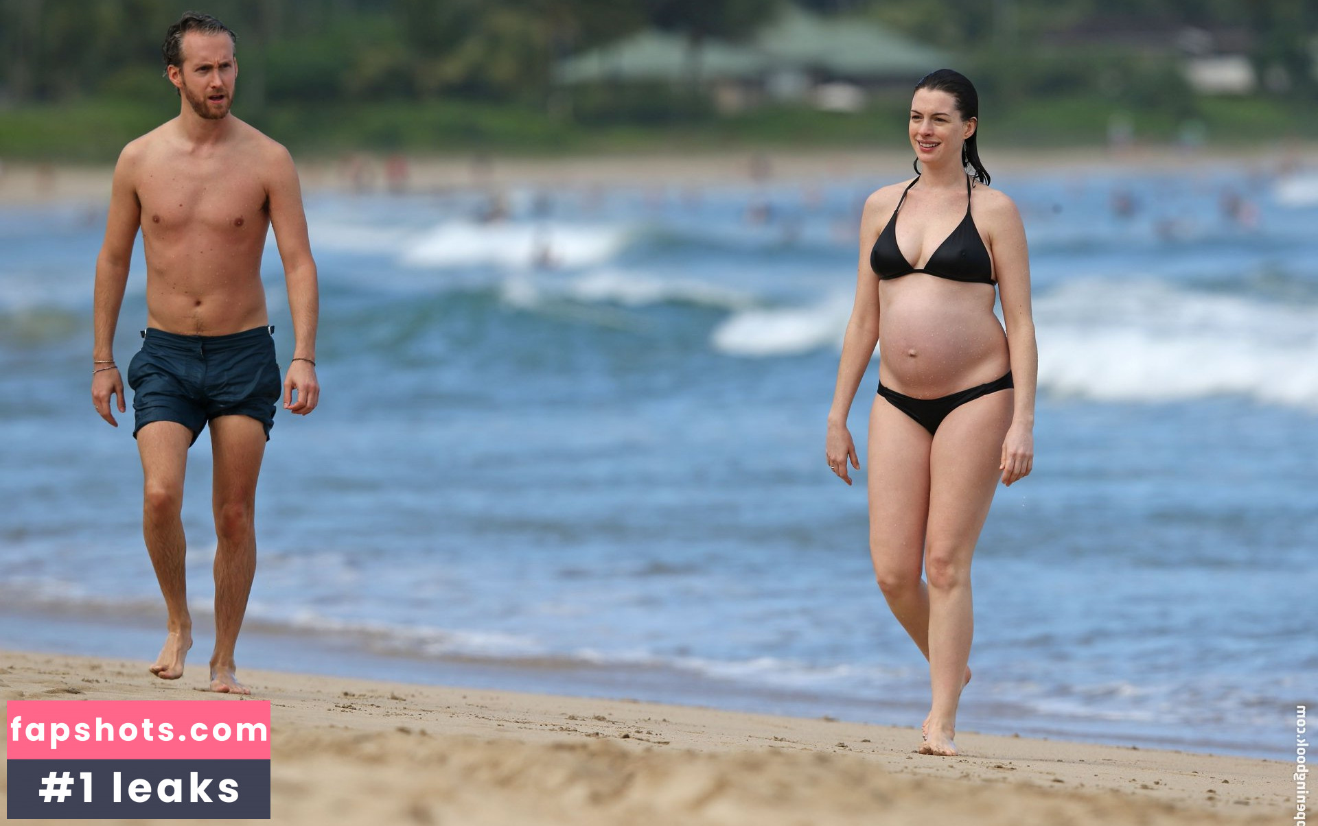 Anne Hathaway gallery photo #2088