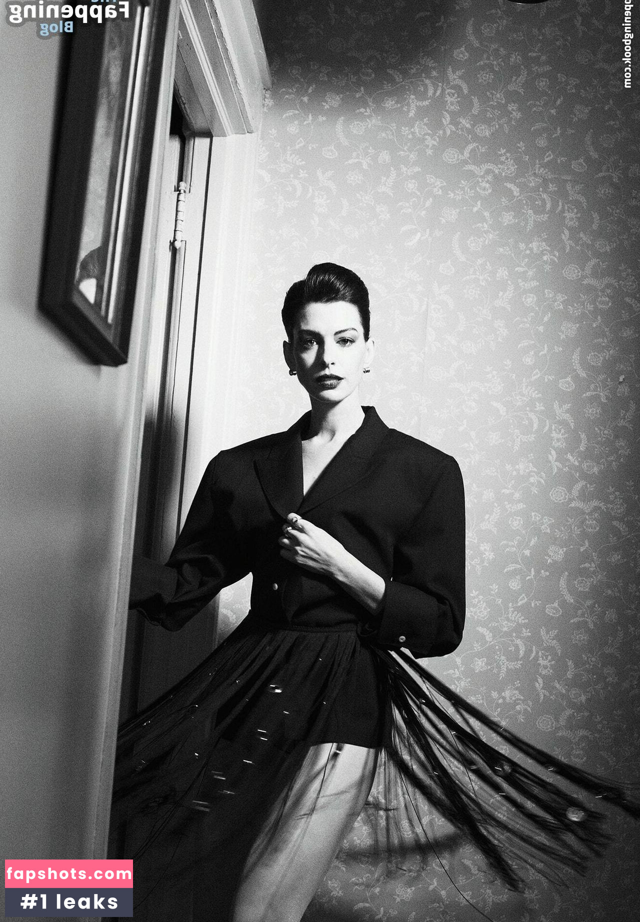 Anne Hathaway gallery photo #248