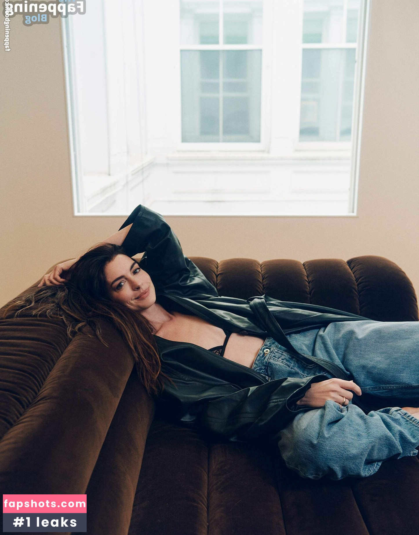 Anne Hathaway gallery photo #336