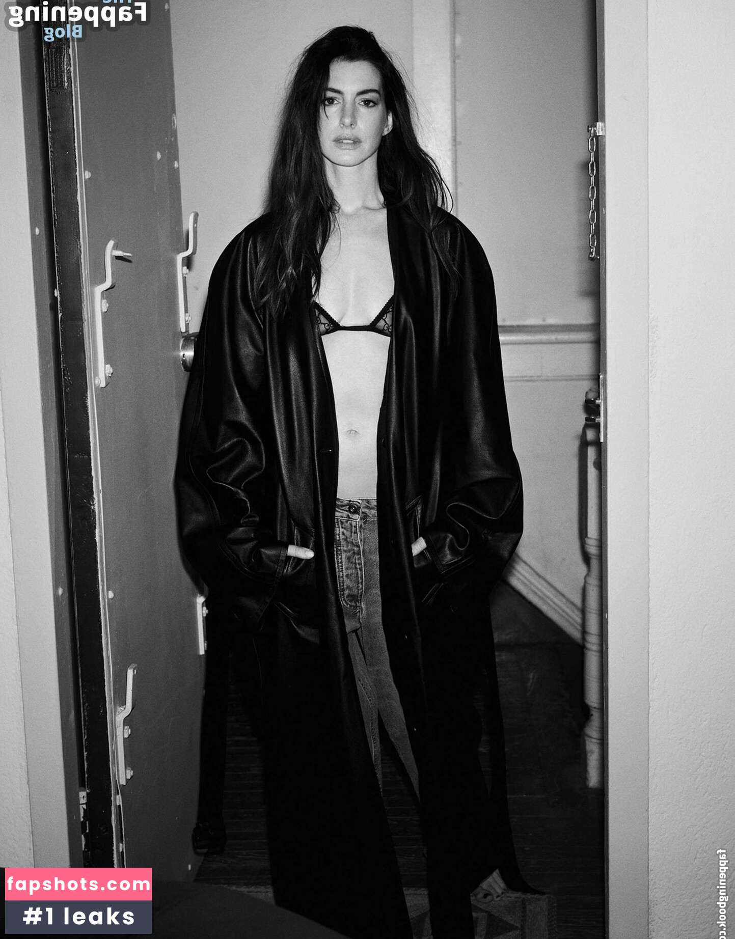 Anne Hathaway gallery photo #337