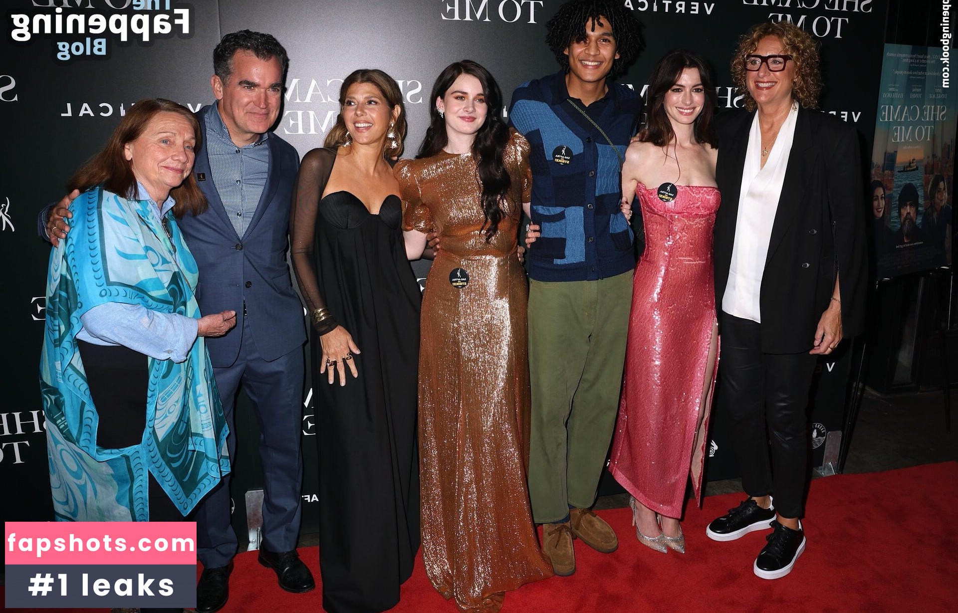 Anne Hathaway gallery photo #524