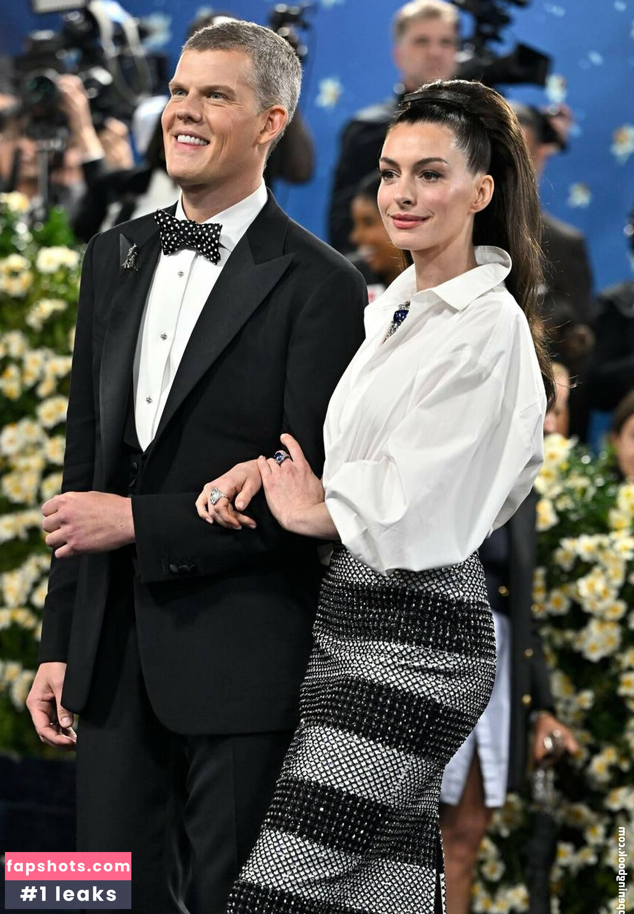 Anne Hathaway gallery photo #65