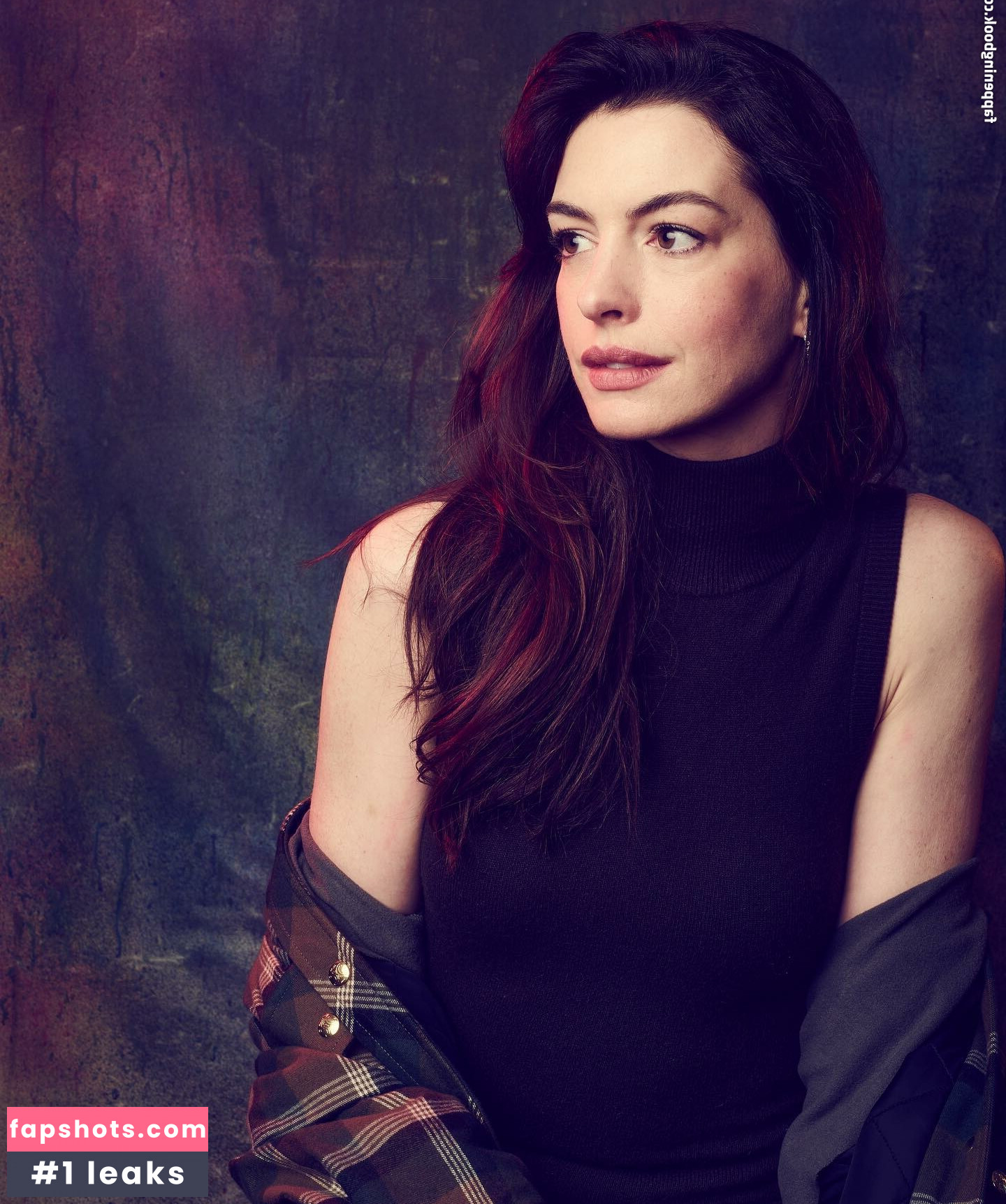 Anne Hathaway gallery photo #792