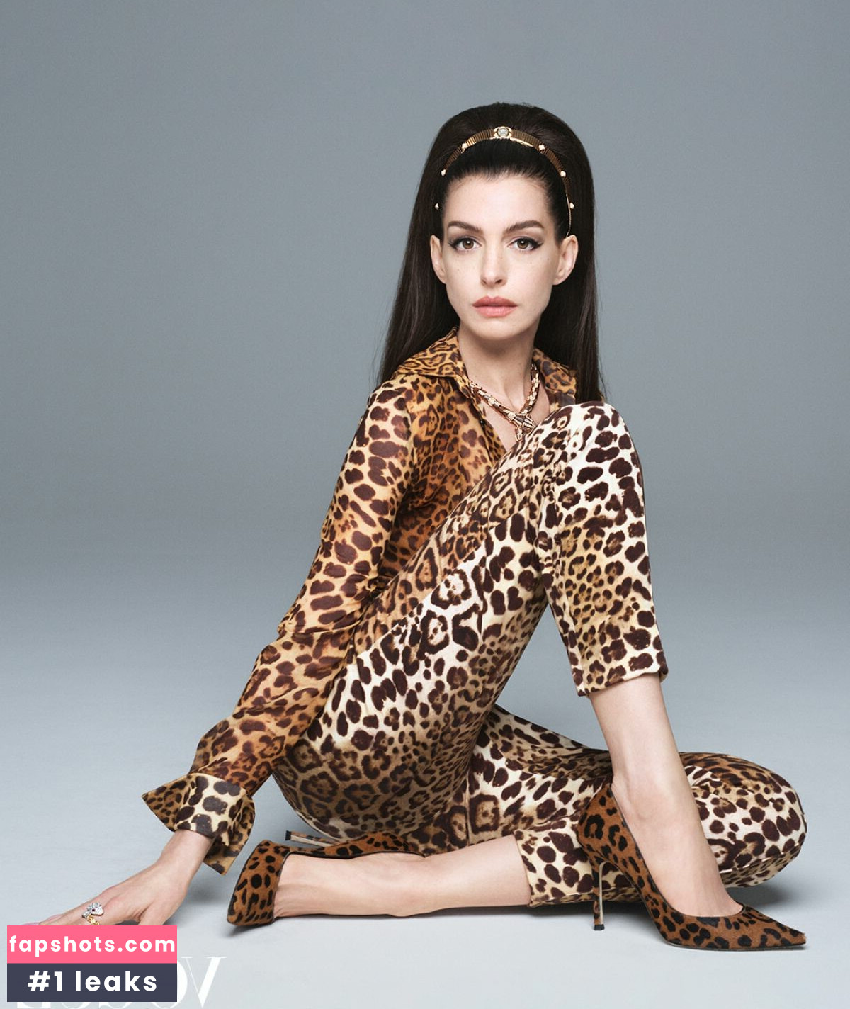 Anne Hathaway gallery photo #825